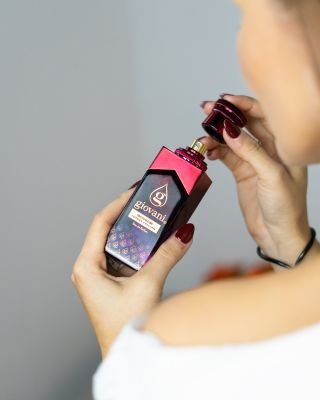 💕👑 Giovani® SIGNATURE – kvapas su unikalia charakteristika, jungiantis gilumą, eleganciją ir šiek tiek paslapties. ✨...